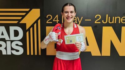 Balıkesir Büyükşehir Belediyesporlu Milli boksör Kahraman, Paris 2024 Olimpiyat Oyunları’nda