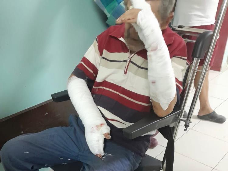 Manyas’ta köpeklerin saldırısına uğrayan bir kişi feci şekilde yaralandı Manyas’ta yaşayan bir kişi, köpeklerin saldırısına uğrayarak ciddi şekilde yaralandı.Manyas’a