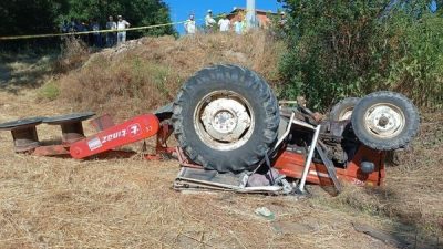 Dursunbey&rsquo;in Umurlar kırsal mahallesinde şarampole u&ccedil;an aracın altında kalan H&uuml;seyin