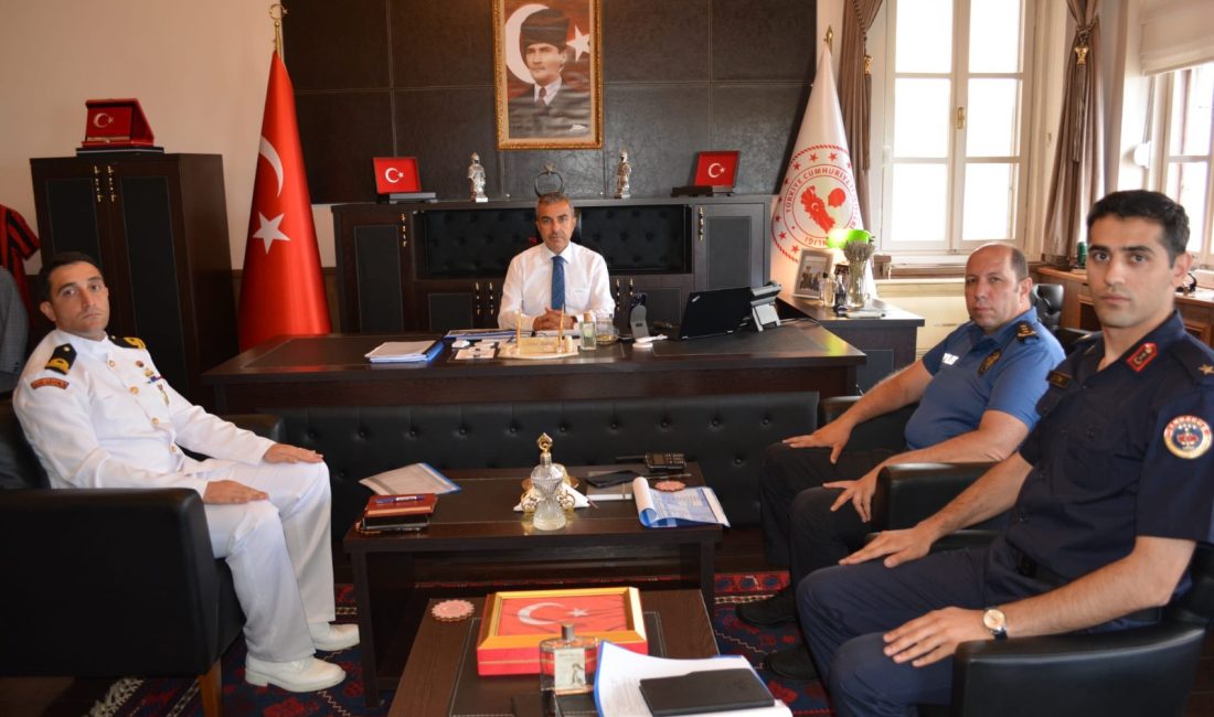 Erdek’in güvenliği masaya yatırıldı Erdek Kaymakamı Atakan Atasoy, 9 günlük Kurban Bayramı tatilinin ardından