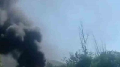 Ankara&rsquo;nın Kızılcahamam il&ccedil;esinde kamp alanına gitmekte olan karavanda yangın &ccedil;ıktı.