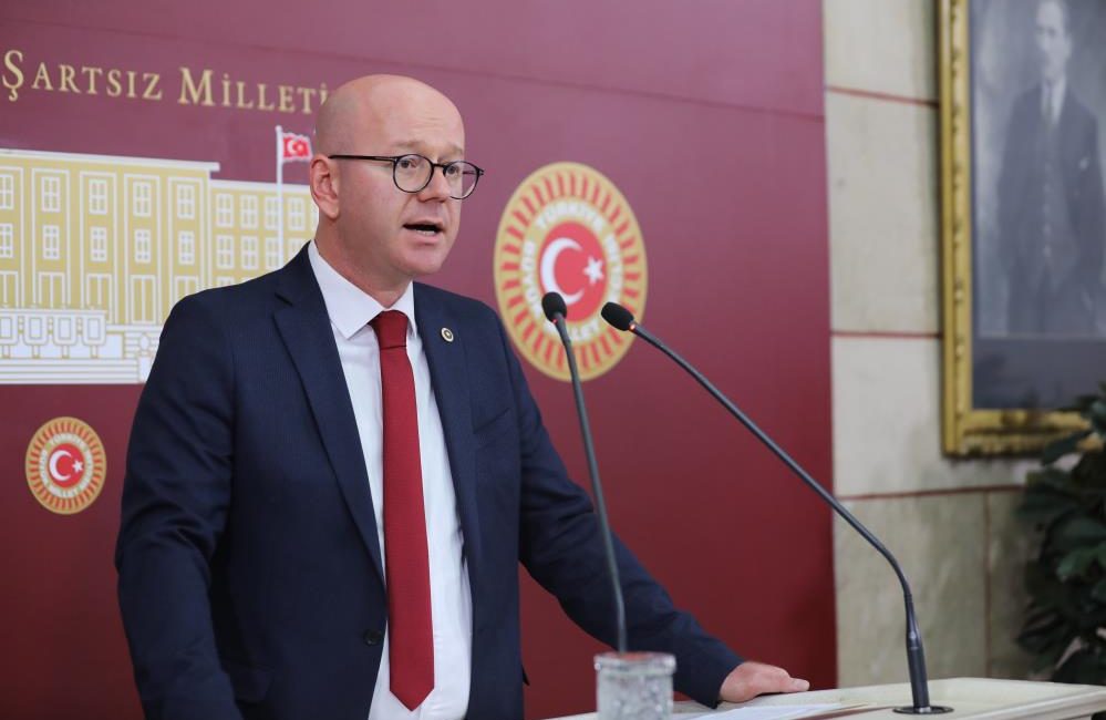 Fay hattına altın madeni iddiasını meclise taşıdı Balıkesir’de 16 köyü olumsuz etkileyecek altın madeni projesi Balıkesir’in 20