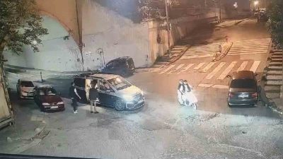 Kağıthane&rsquo;de hastaneye kaldırılan ağabeyinin yanına gitmek isteyen gen&ccedil;, yoldan &ccedil;evirip