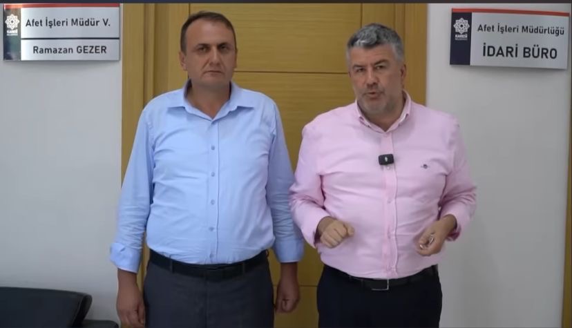 Karesi’de deprem için riskli yapı tespit çalışmalarına start verildi Karesi Belediye Başkanı Mesut Akbıyık, depreme hazırlık çalışmaları kapsamında “Riskli