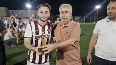 Bandırma’da, 14 muhtar tarafından organize edilen köyler arası futbol turnuvasının