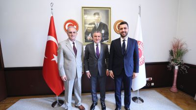 Bandırma Onyedi Eylül Üniversitesi Rektörü İsmail Boz, Gençlik ve Spor