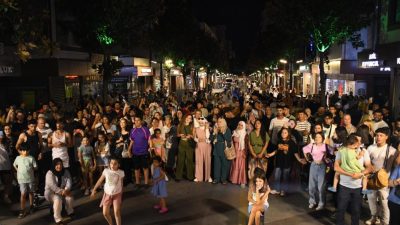 Balıkesir Büyükşehir Belediyesi, hafta sonlarında araç trafiğine kapattığı Milli Kuvvetler