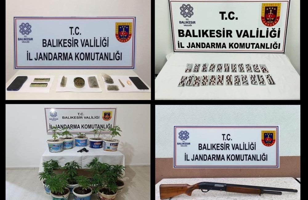 Jandarmadan 4 ilçede uyuşturucu operasyonu Balıkesir’de Jandarma ekipleri uyuşturucu ticaretine yönelik operasyonlarına devam ediyor. Ekipler