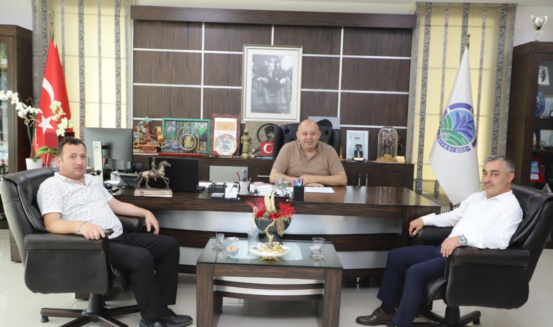 Kardeş belediyeden Gönen’e ziyaret Gönen Belediye Başkanı İbrahim Palaz’ı ziyaret eden Manyas Belediyesi Başkanı