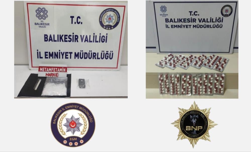 Bandırma ve Edremit’te uyuşturucu operasyonu Bandırma ve Edremit’te uyuşturucuyla mücadele çalışmaları kapsamında, uyuşturucu ticareti yaptığı