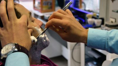 Ticaret Bakanlığı’nın kuaför ve güzellik salonlarının ülke genelinde haftanın bir