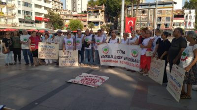Bandırma’da Tüm Emeklilerin Sendikası Bandırma Temsilciliği, gerçekleştirdiği basın açıklamasında TÜİK