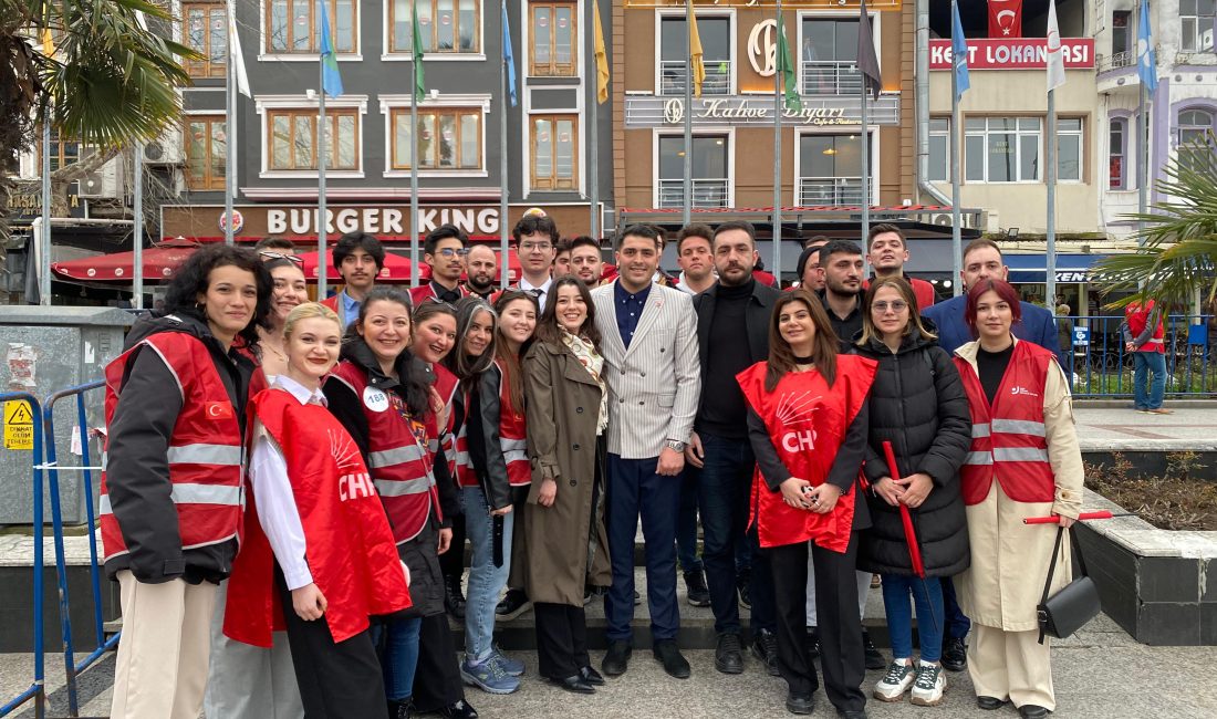 CHP Bandırma Gençlik Kolları seçime hazırlanıyor CHP Bandırma Gençlik Kolu Başkanı Barış Can Dursun, göreve geldikleri