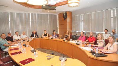 Bandırma Belediyesi, encümen toplantısında verilen hizmetleri ve çalışmaları ele alarak