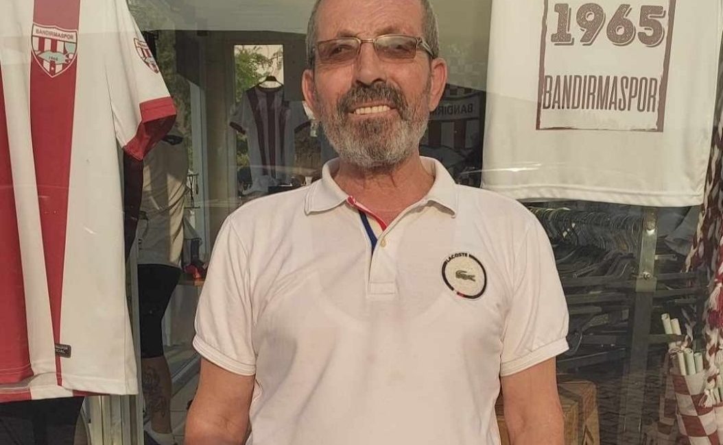 Varnalı, TÜED’e aday olacağını duyurdu Emekliler Derneği (TÜED) Bandırma Şubesi Başkan adaylığını duyuran Ahmet Varnalı,
