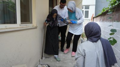 Bursa’nın Kestel ilçesinde evinde yalnız yaşayan 94 yaşındaki yaşlı kadının