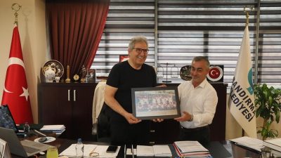 Manyas Belediye Başkanı Ahmet Duru’nun, Bandırma Belediye Başkanı Dursun Mirza’ya