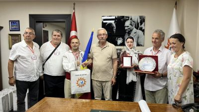 Erdek Belediye Başkanı Burhan Karışık, I. Internatıonal Folk Dance Festivali