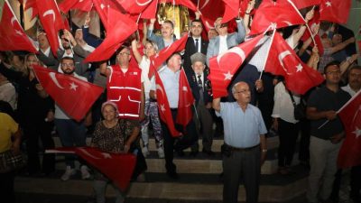 Edremit Kaymakamlığı koordinasyonunda gerçekleştirilen “15 Temmuz Demokrasi ve Milli Birlik