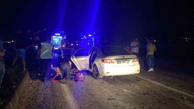 Gönen Bandırma karayolu üzerinde tır ile otomobilin çarpıştığı trafik kazasında