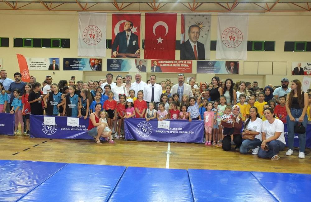 Balıkesir’de yaz spor okullarına bin 200 çocuk katılıyor Burhaniye’de, Gençlik ve Spor Bakanlığı tarafından her yıl Türkiye genelinde
