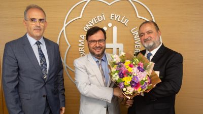 BANÜ’de gerçekleştirilen devir teslim töreninde BANÜ İslami İlimler Fakültesi Dekanı