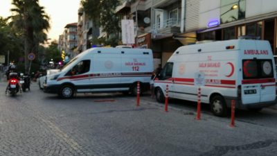 Erdek’te denizde boğulma tehlikesi geçiren bir kişi, sevk edildiği hastanede