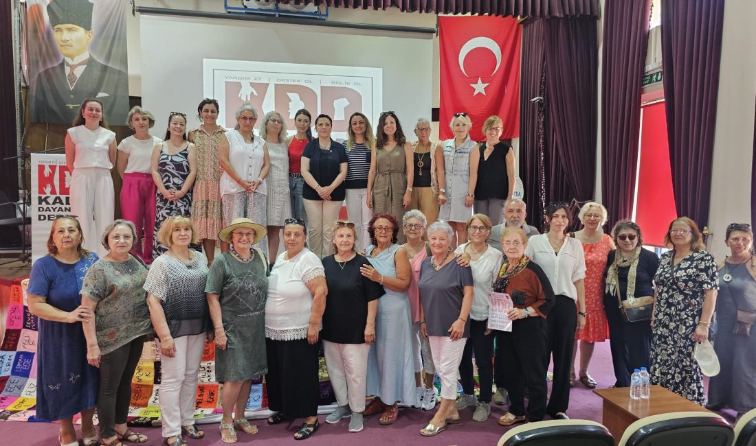 KDD’de yeniden Germiyan dönemi Bandırma Kadın Dayanışma Derneği’nin düzenlediği genel kurulda Başkan Nilgün Germiyan