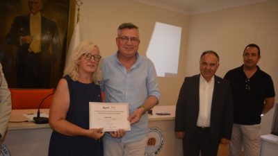 Ayvalık’ta , sayıları her geçen gün azalan kadın çiftçilere sektörel