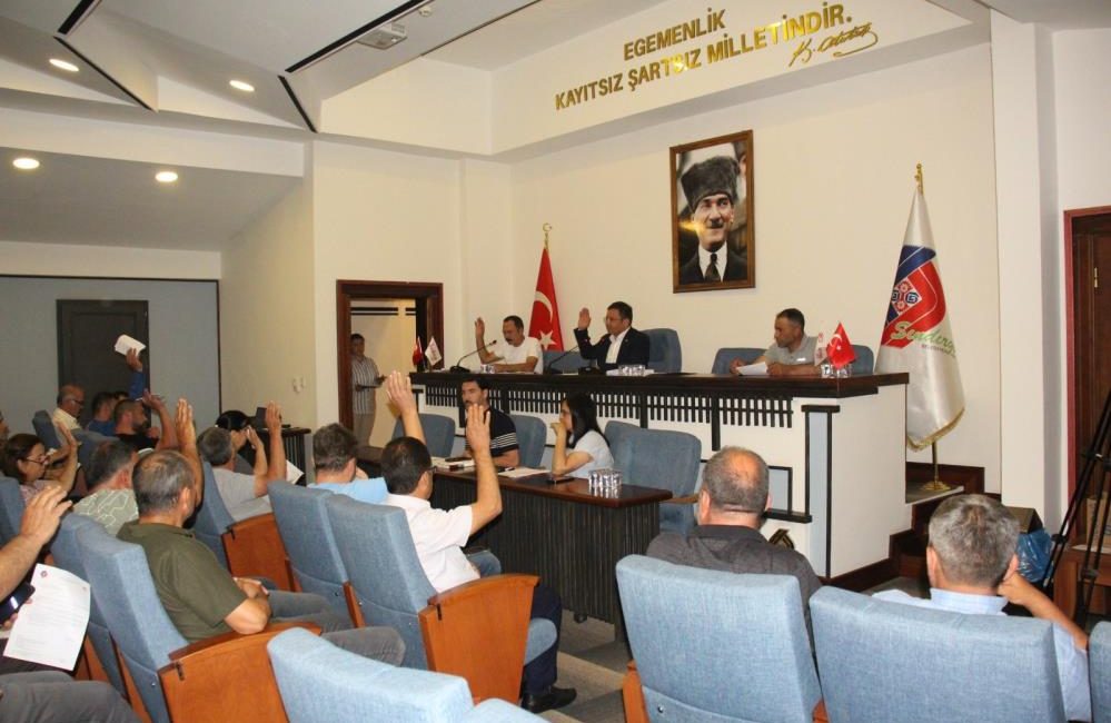 Sındırgı Belediye meclisi toplandı Sındırgı Belediyesi Temmuz ayı olağan meclis toplantısı gerçekleştirildi. Göreve gelir