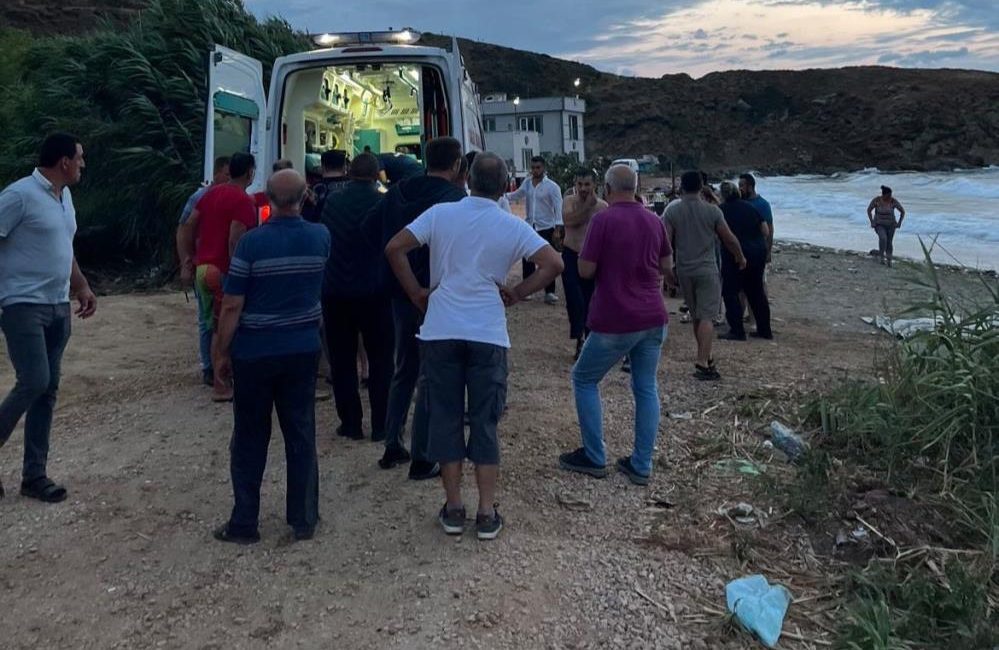 Bandırma’da boğulma tehlikesi: 2 genç kadın kurtarıldı Bandırma’da denize giren 2 kadın boğulma tehlikesi geçirdi. Vatandaşlar tarafından
