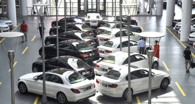 Otomotiv üretimi yılın ilk yarısında yüzde 4 azaldı Yılın ilk 6 aylık döneminde toplam otomotiv üretimi bir önceki