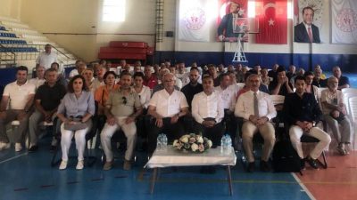 BANÜ Denizcilik Fakültesi Dekanı Mustafa Sarı, Erdek’te gerçekleştirdiği seminerde pinalara