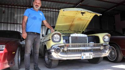 Otomobil tamircisi babası sayesinde klasik otomobillerle tanışan Adem ve Haydar