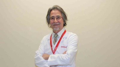 Gastroenteroloji Uzm. Dr. Adil Duman yaz aylarında görülen mide sorunları