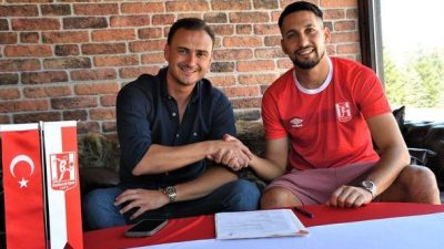 TFF 3. Lig takımlarından Balıkesirspor, Serik Belediyespor’dan Serdar Güncü ile