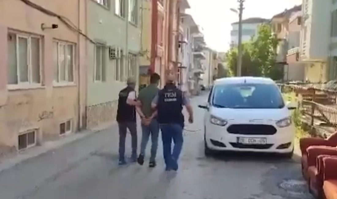 Terör propagandasına operasyon: 3 gözaltı Balıkesir’de sosyal medya hesapları üzerinden terör örgütü propagandası yapan 3