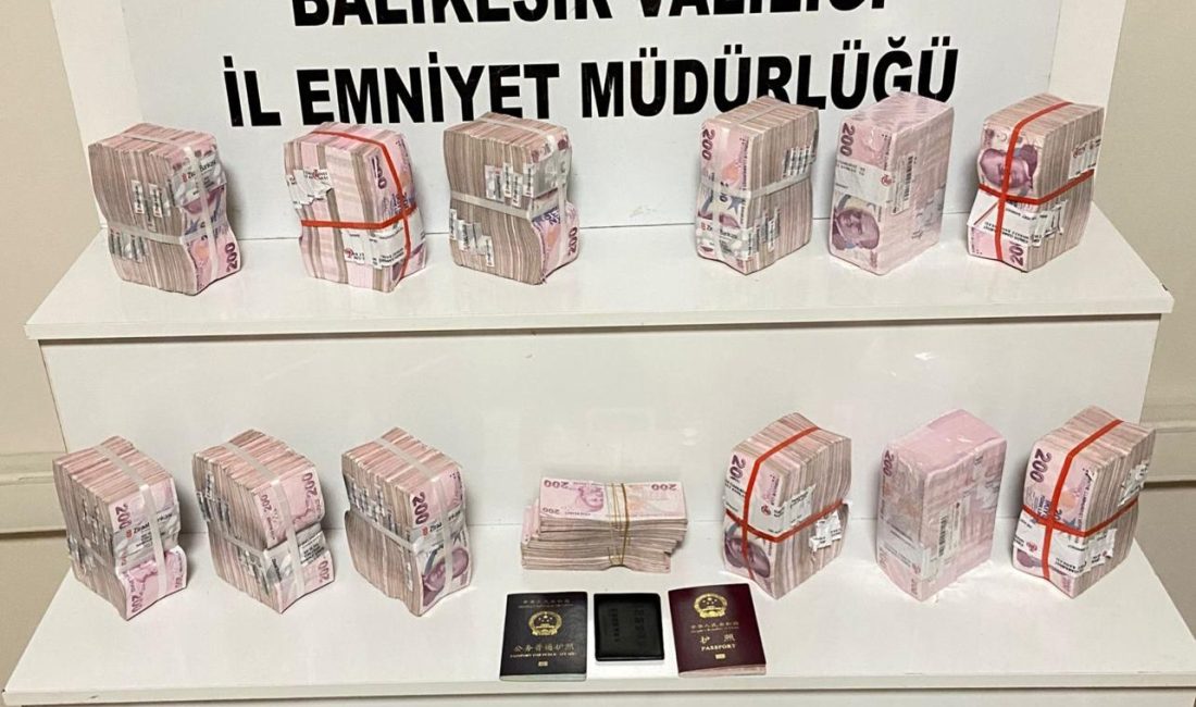 İki yabancıyı gasp eden şahıslar Balıkesir’de yakalandı Karacabey’de 2 yabancı uyruklu şahsı gasp eden 3 kişi Balıkesir’de
