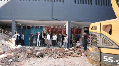 Bandırma Belediye Başkanı Dursun Mirza, Eski Hal Binası ve Kapalı