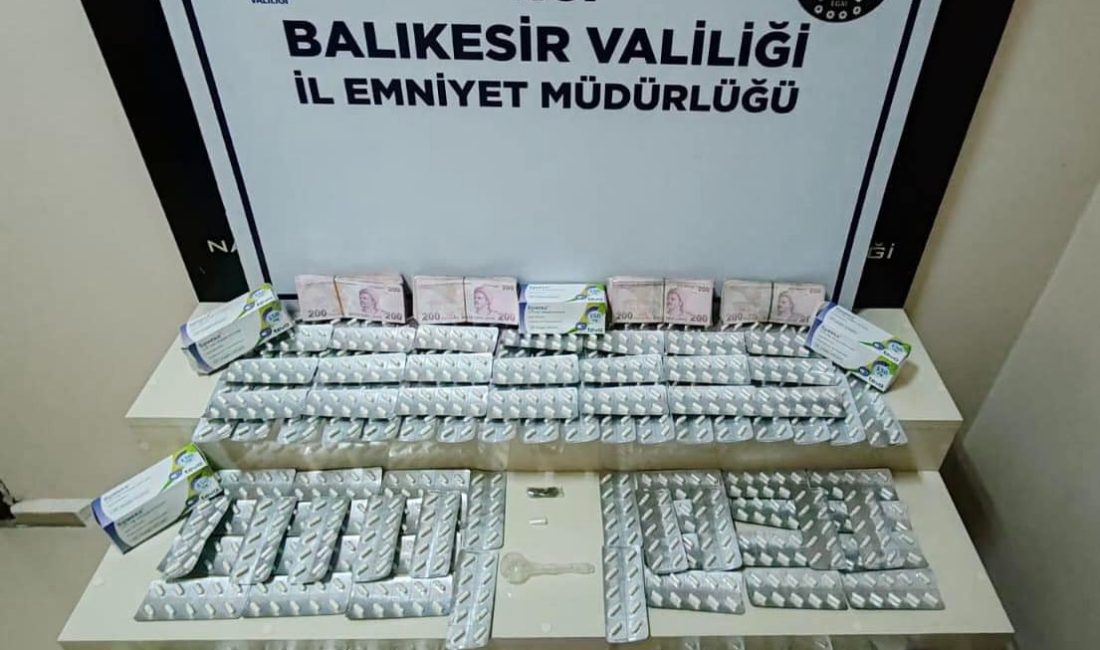 Bandırma’da uyuşturucu tacirlerine geçit verilmedi Bandırma’da uyuşturucuyla mücadele kapsamında yapılan çalışmalarda 329 adet Sentetik Ecza