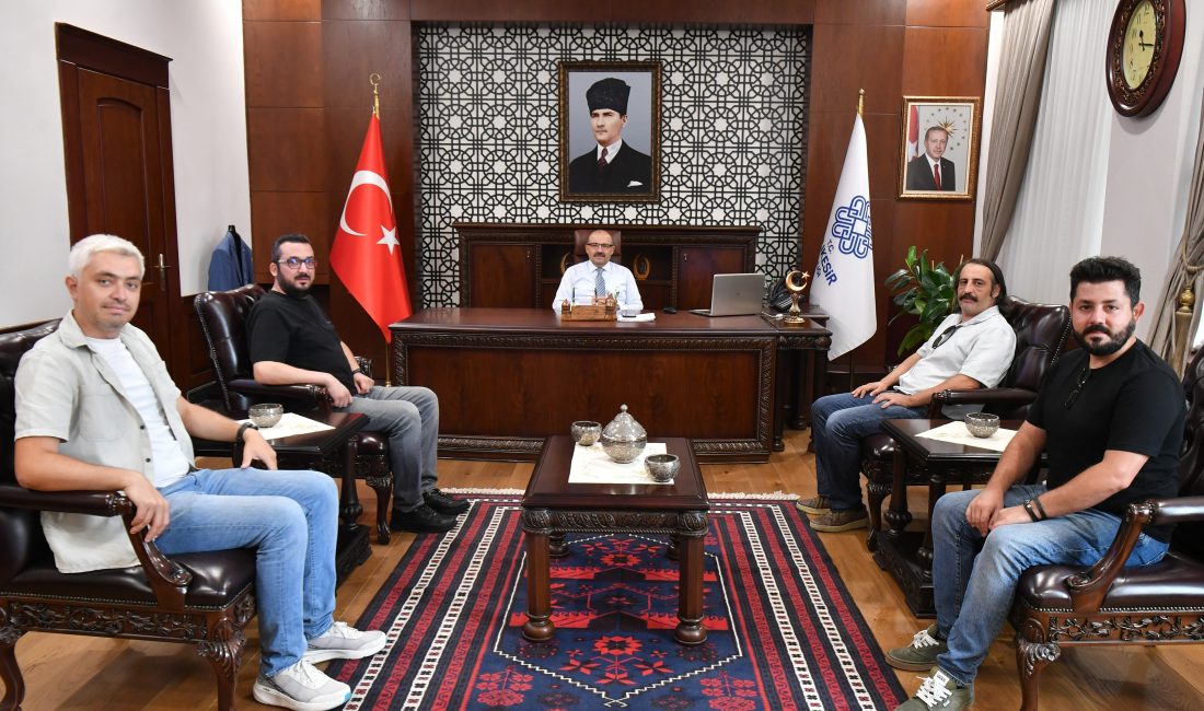 Güney Marmara Medya Çalışanları Derneği (GÜMAMED) Başkanı Tufan Dalgıç ve