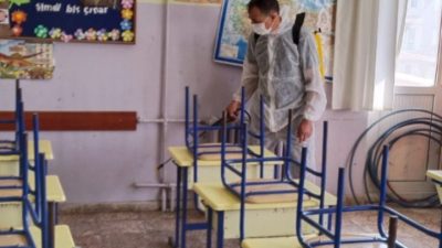 Gönen Belediyesi, öğrencilerin daha iyi ve temiz şartlarda eğitim görmeleri