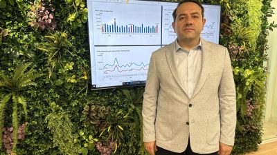Konut kredi faizlerinin yüksek olması nedeniyle ipotekli konut satışları düşüyor.