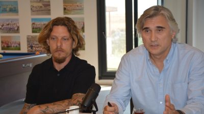 Bandırmaspor Kulübü Başkanı Serdar Kuter basın için düzenlenen kahvaltı davetinde