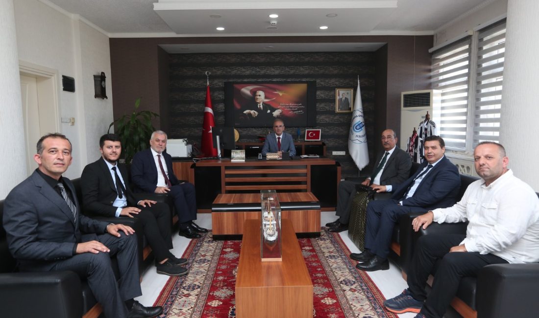 TEZ-KOOP-İŞ Genel Başkanı’ndan Rektör Boz’a ziyaret TEZ-KOOP-İŞ Genel Başkanı Haydar Özdemiroğlu, BANÜ Rektörü Prof. Dr. İsmail