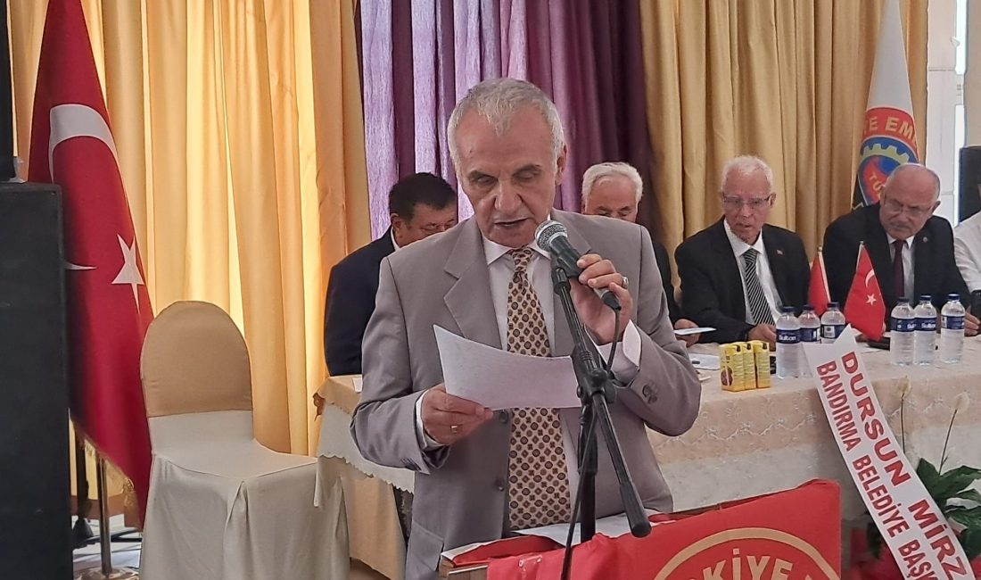 Emekliler Derneği Bandırma Şubesi’nin gerçekleştirilen Olağan Genel Kurulu’nda Ahmet Türkmen