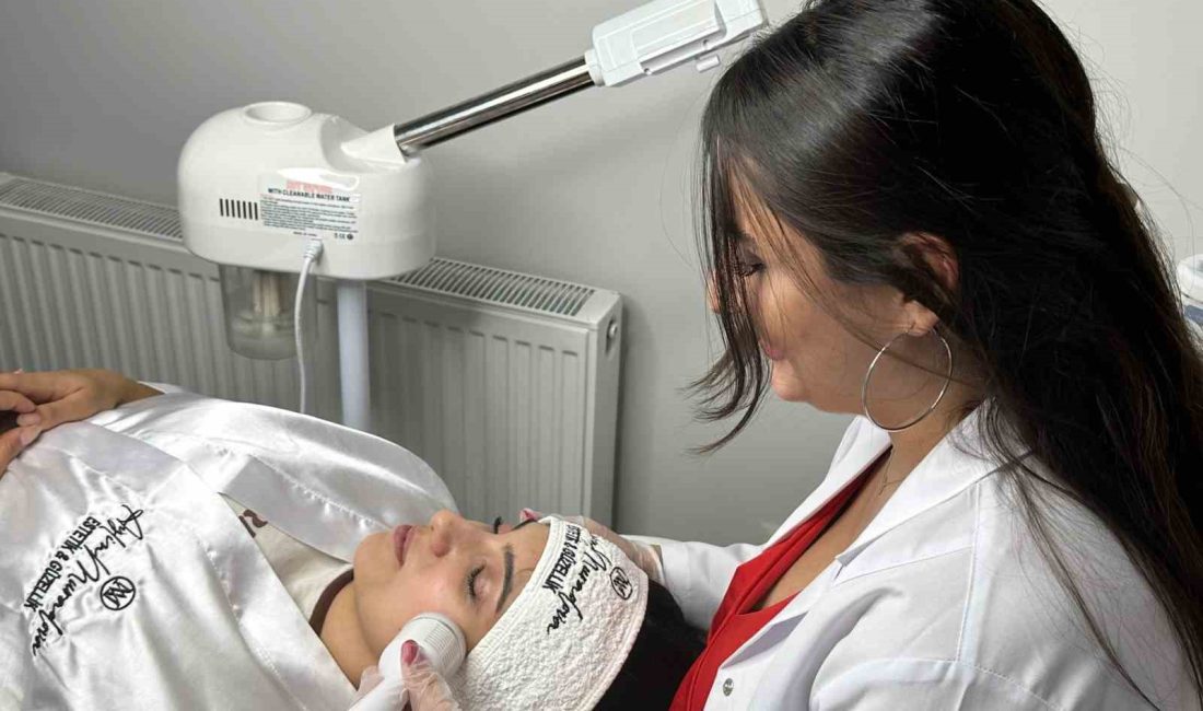 Eskişehir’de güzellik eğitmeni olan Aylin Muradova, amatör cilt bakımı işlemlerinin
