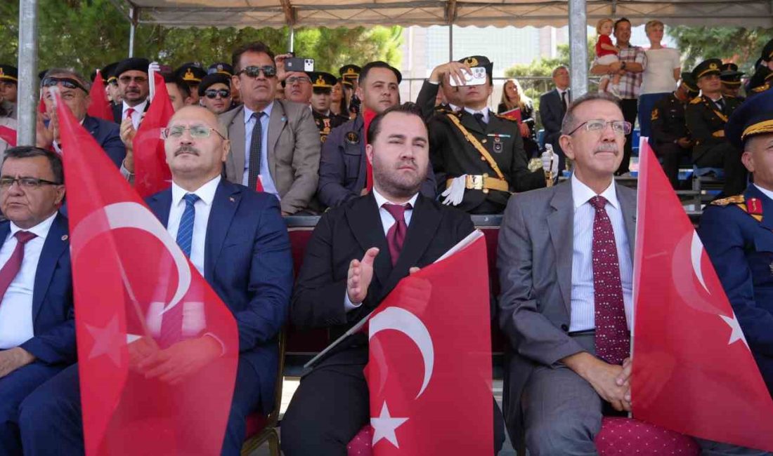 Balıkesir’de 30 Ağustos coşkusu 30 Ağustos Zafer Bayramı, Balıkesir’de coşku ile kutlandı. Halkoyunları ve