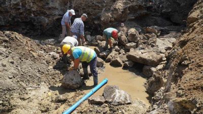 Balıkesir’in dört bir yanında hizmet üreten BASKİ ekipleri, İvrindi’nin Korucu