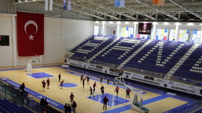 Bandırma Basketbol, yeni sezonda Türkiye Basketbol 1. Ligi’nde mücadele edecek.